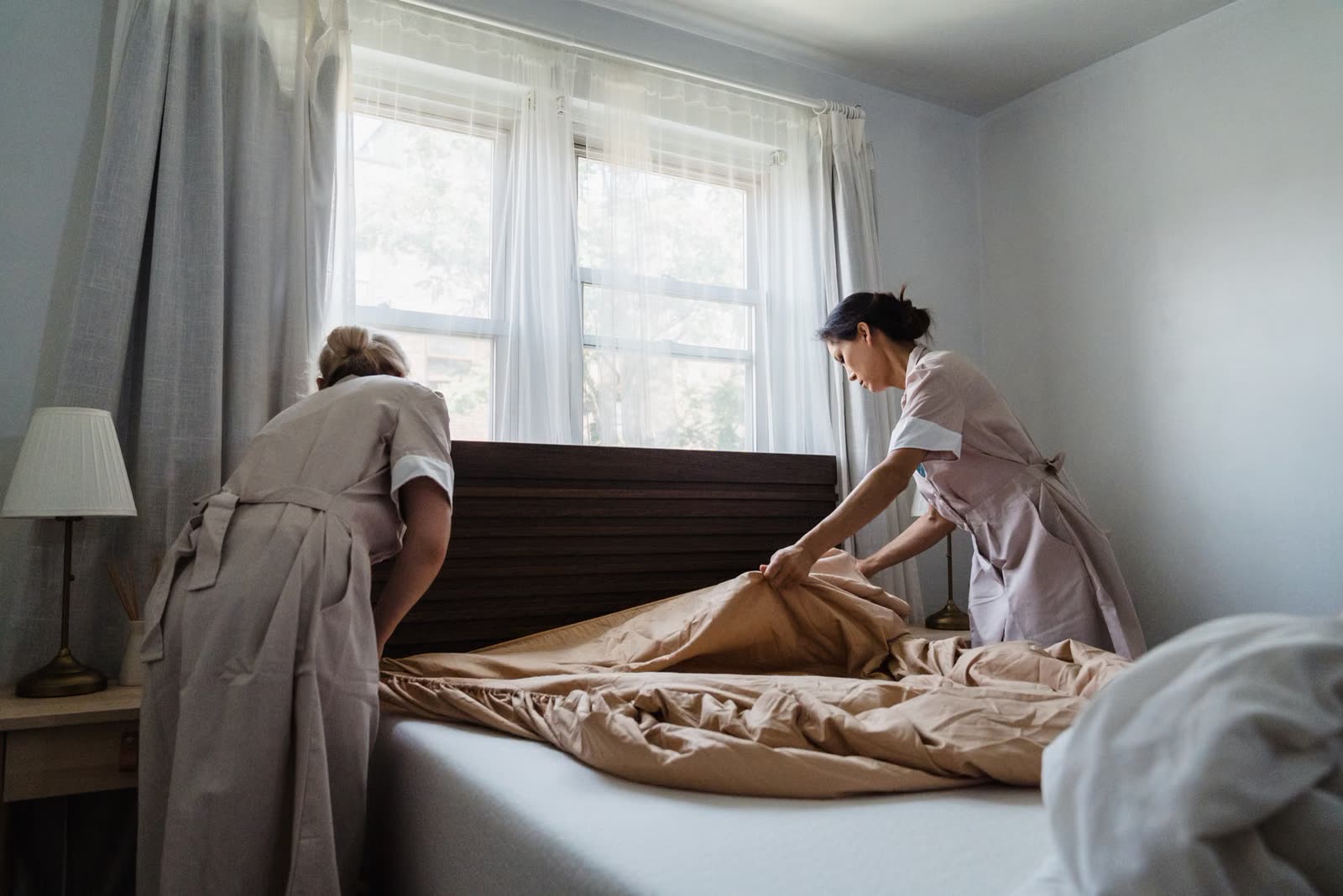 Preparing a hotel room