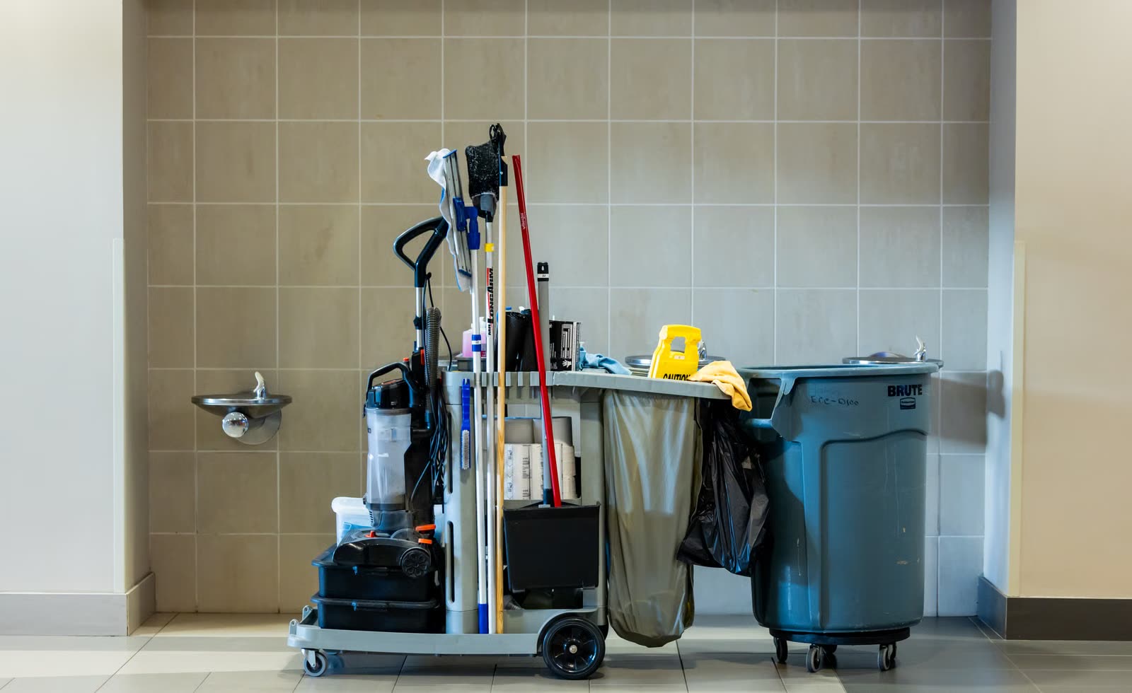 Cart with professional cleaning equipment